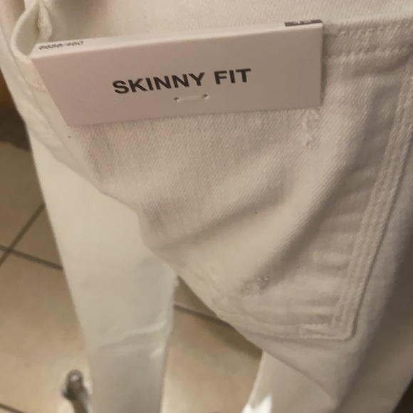 Zara distressed jeans size 32 - Picture 6 of 8